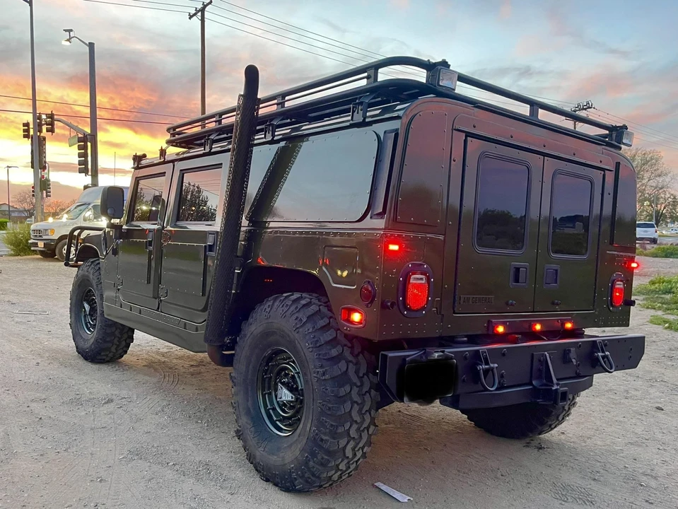 1999 Hummer Hummer H1 - Image 15 of 31