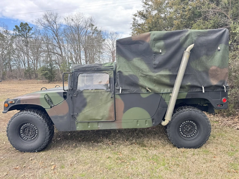 1999 Hummer HMMWV - Image 3 of 31
