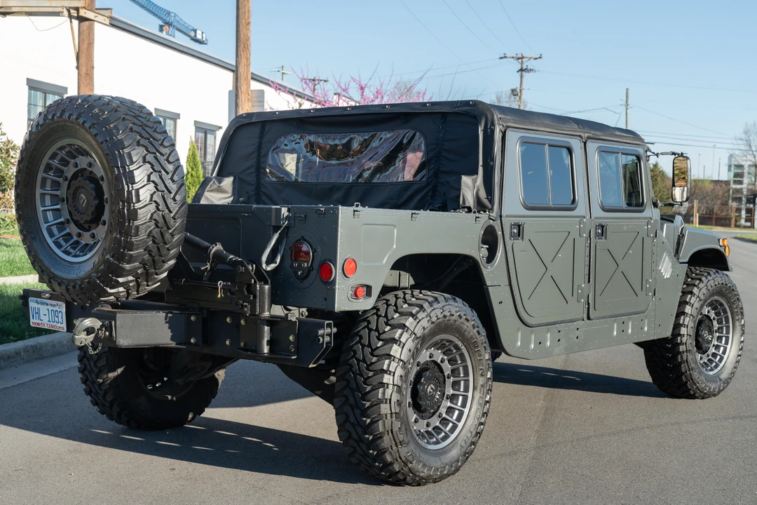 1999 AM General Hummer - Image 10 of 31