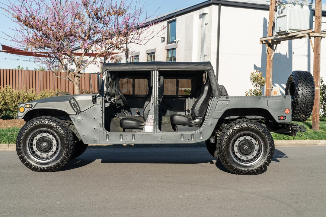 1999 AM General Hummer - Image 3 of 31