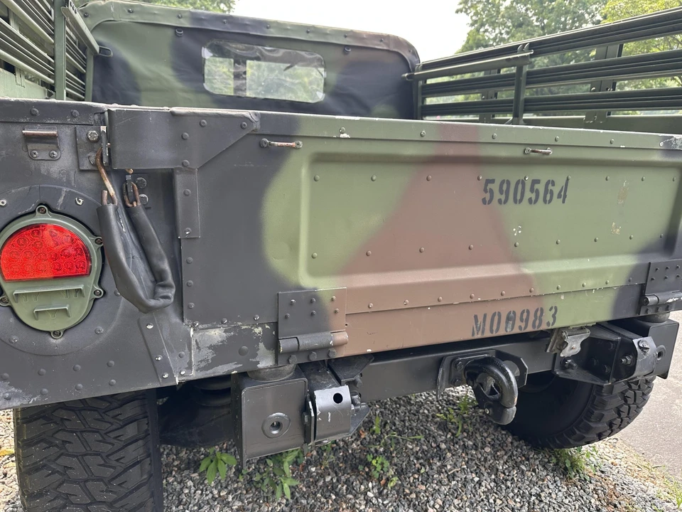 1999 Hummer HMMWV - Image 23 of 31
