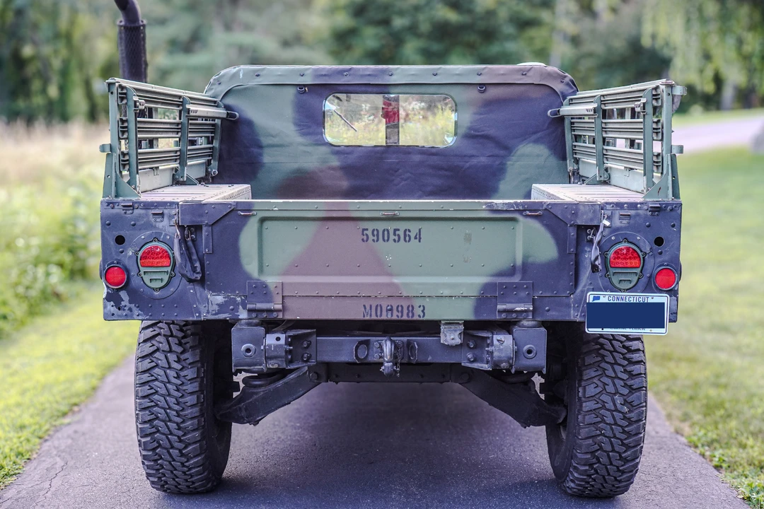 1999 Hummer HMMWV - Image 7 of 31
