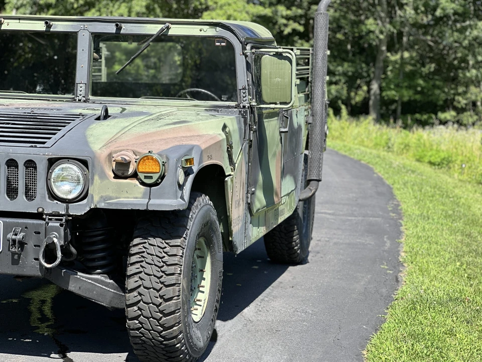 1999 Hummer HMMWV - Image 8 of 31