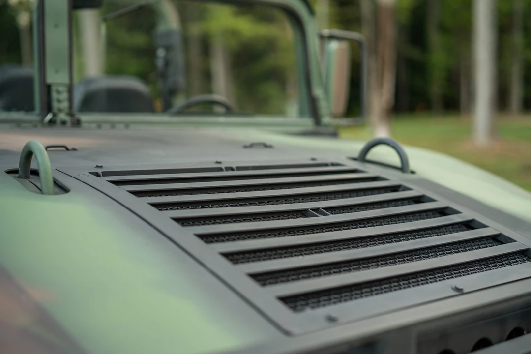 1999 Hummer HMMWV - Image 18 of 31