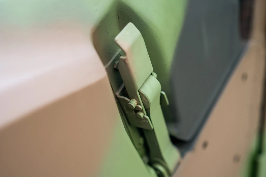 1999 Hummer HMMWV - Image 24 of 31
