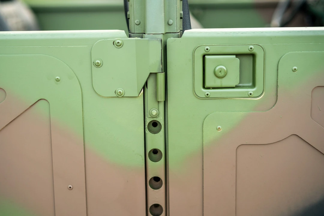 1999 Hummer HMMWV - Image 20 of 31