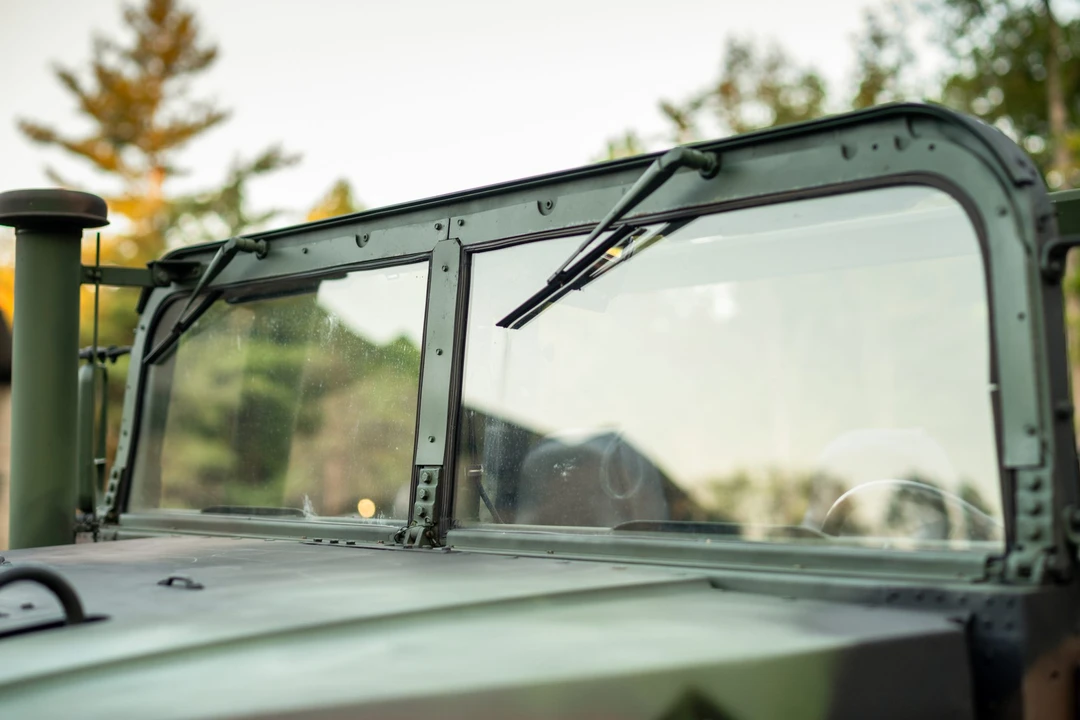 1999 Hummer HMMWV - Image 29 of 31
