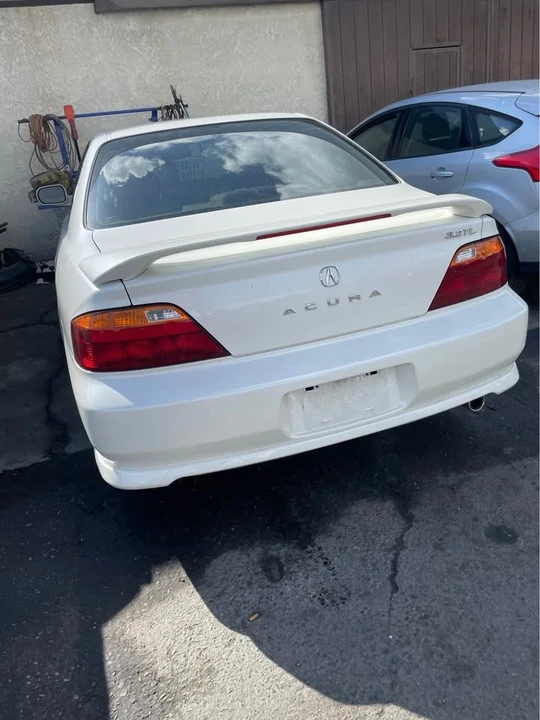 1999 Acura TL 2nd Gen - Image 2 of 8