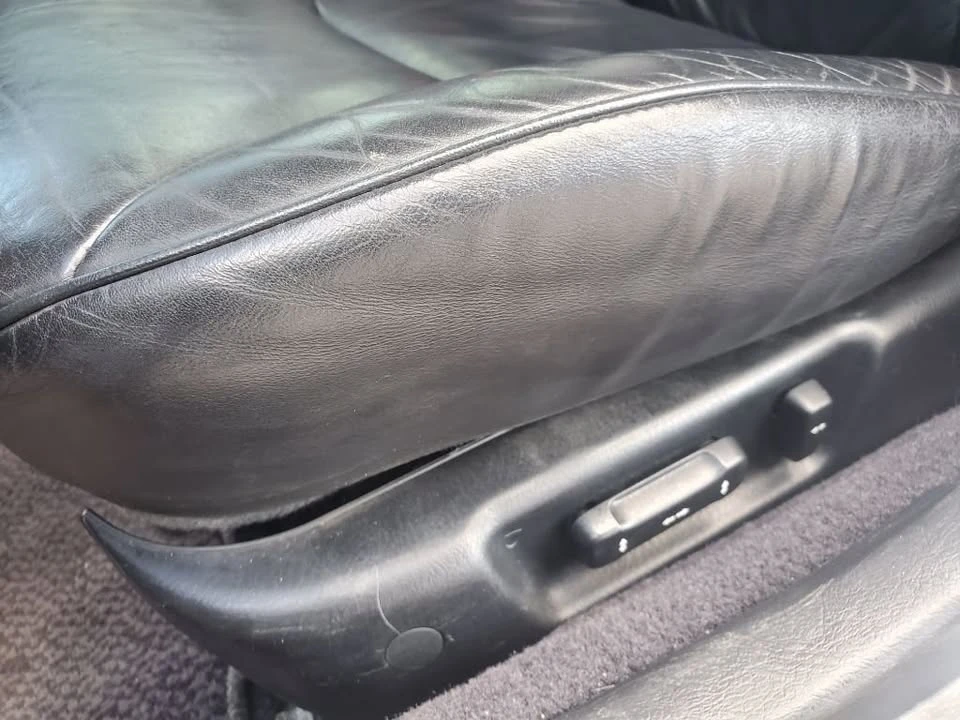 1999 Acura RL 1st Gen - Image 18 of 20