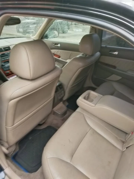 1999 Acura RL 1st Gen - Image 9 of 11