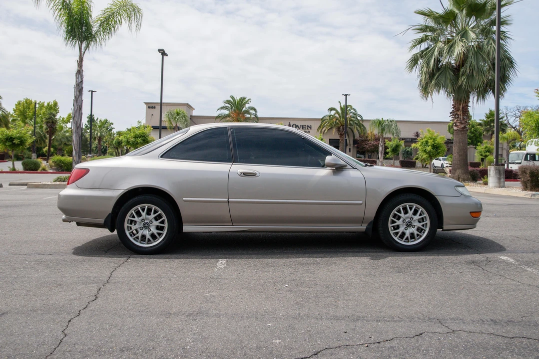 1999 Acura CL 1st Gen - Image 9 of 31