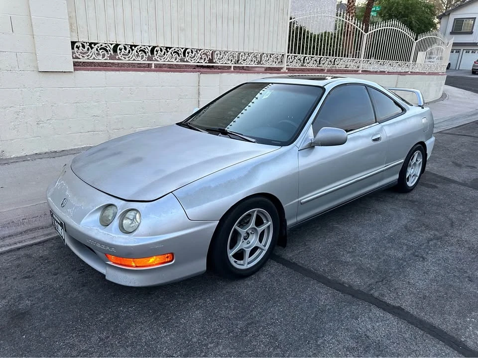 1999 Acura Integra 3rd Gen - Image 2 of 4