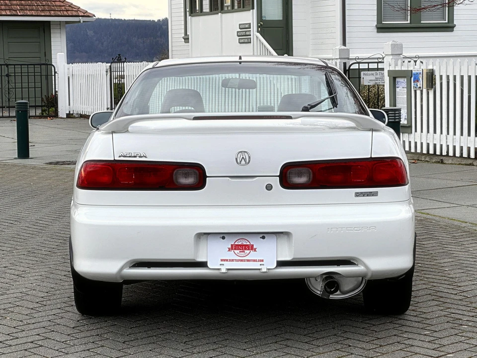 1999 Acura Integra 3rd Gen - Image 12 of 31