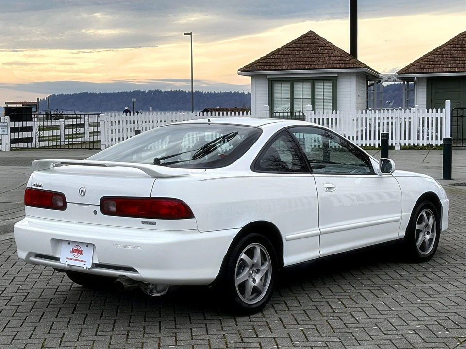 1999 Acura Integra 3rd Gen - Image 11 of 31