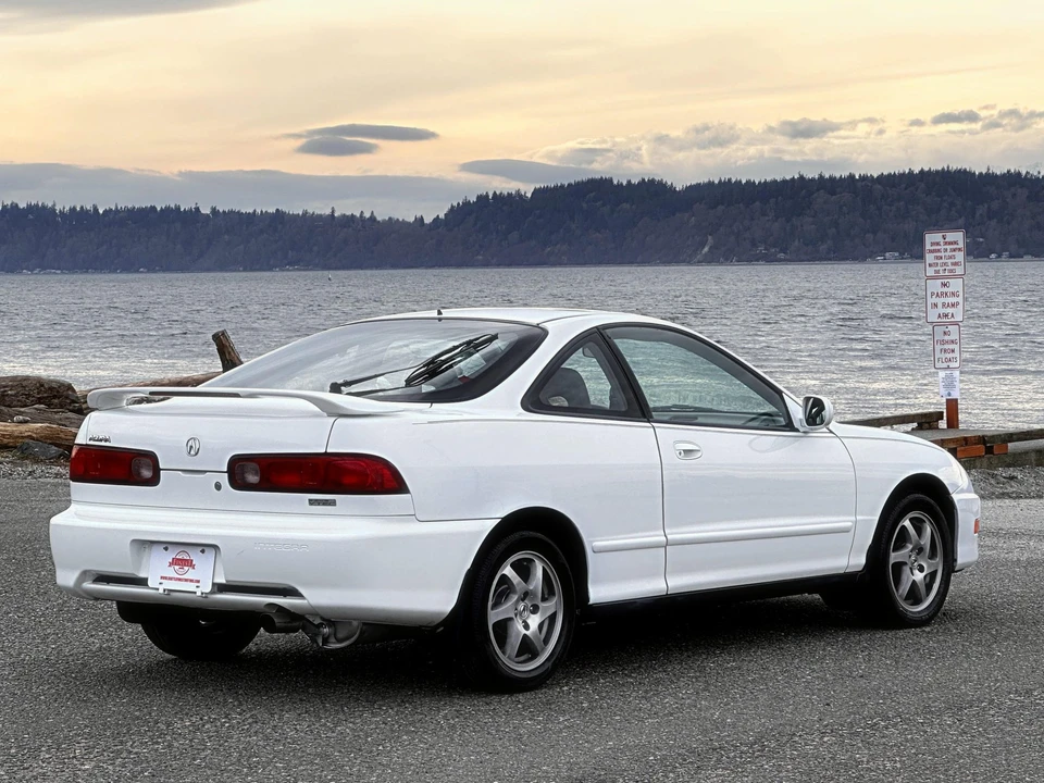 1999 Acura Integra 3rd Gen - Image 10 of 31