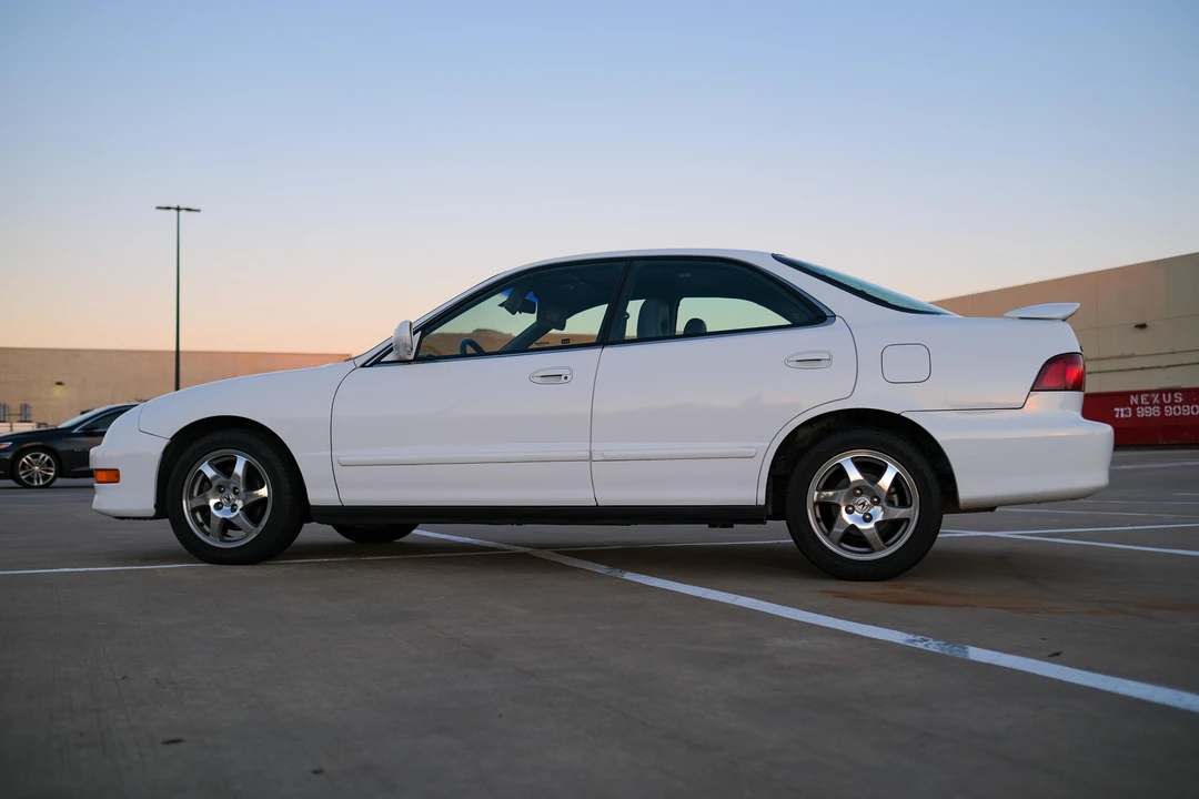 1999 Acura Integra 3rd Gen - Image 9 of 30