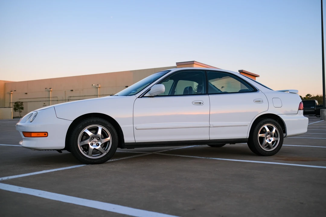 1999 Acura Integra 3rd Gen - Image 8 of 30