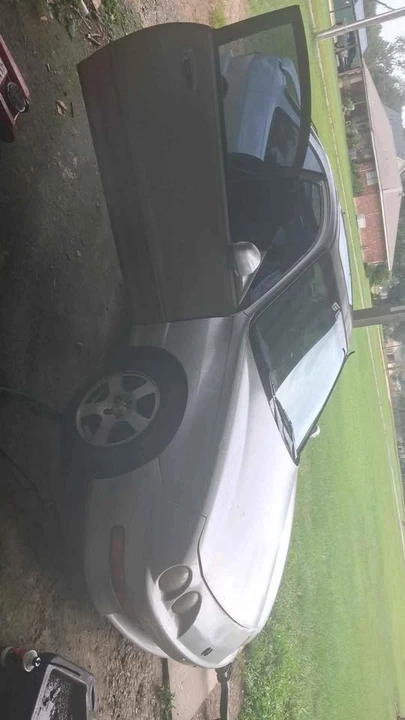 1999 Acura Integra 3rd Gen - Image 3 of 8
