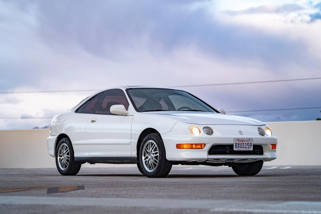 1999 Acura Integra 3rd Gen - Image 2 of 31