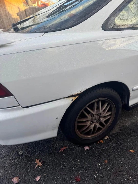 1999 Acura Integra 3rd Gen - Image 2 of 15