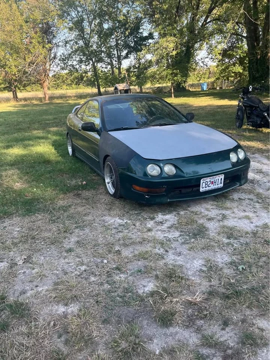1999 Acura Integra 3rd Gen - Image 2 of 8