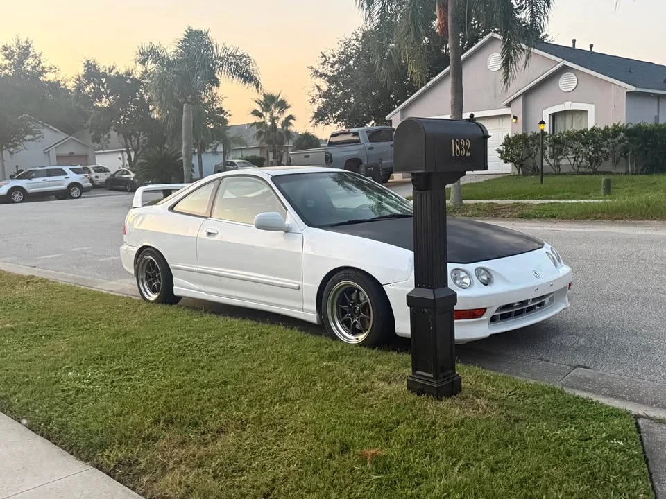 1999 Acura Integra 3rd Gen - Image 2 of 7