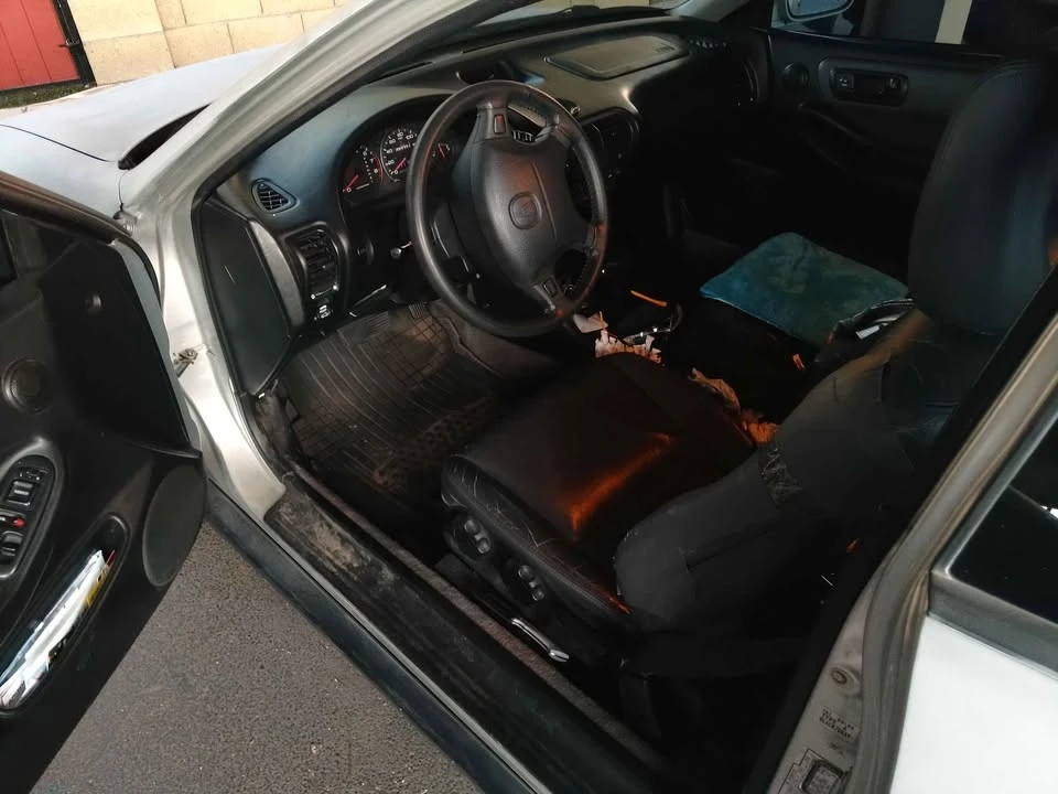 1999 Acura Integra 3rd Gen - Image 5 of 8