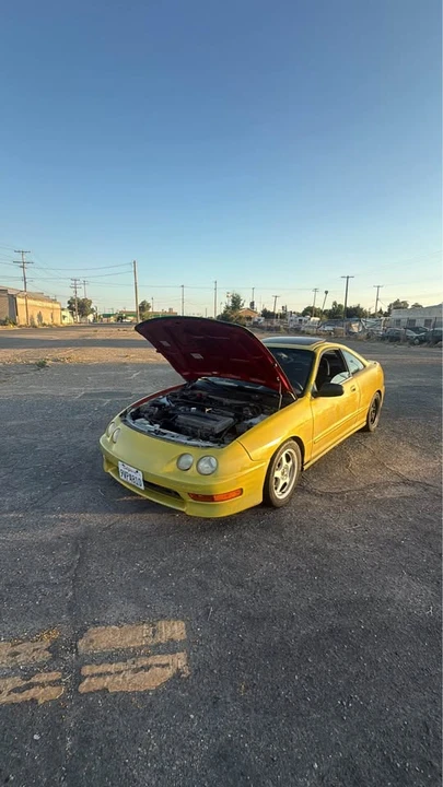 1999 Acura Integra 3rd Gen - Image 2 of 11