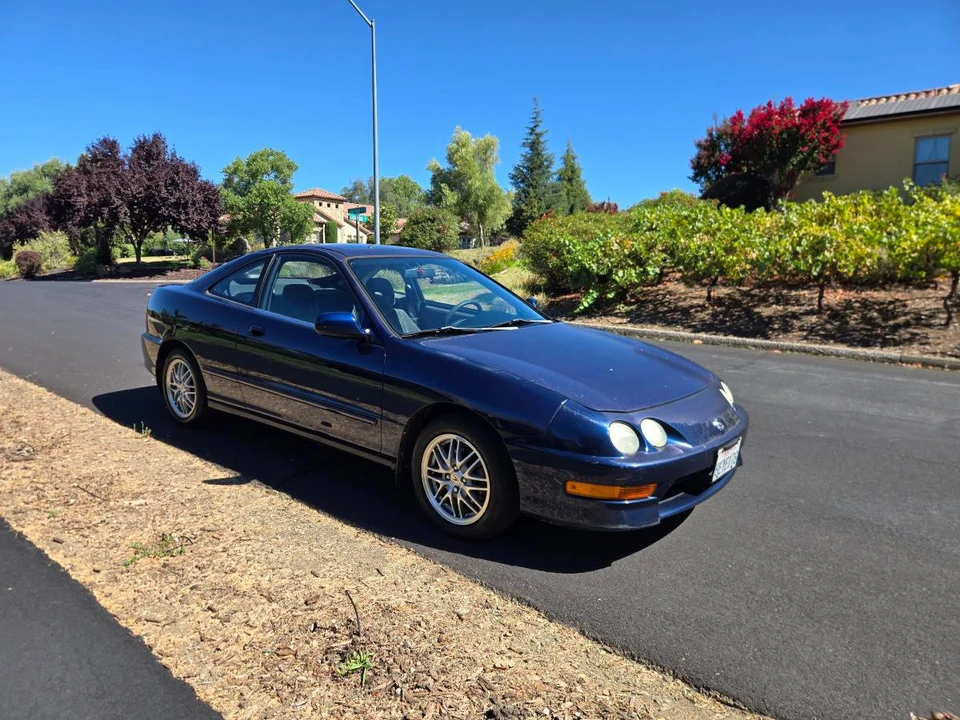 1999 Acura Integra 3rd Gen - Image 5 of 12