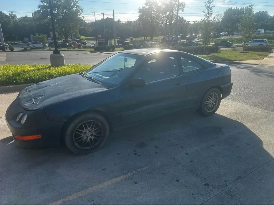 1999 Acura Integra 3rd Gen - Image 2 of 4