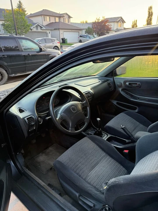 1999 Acura Integra 3rd Gen - Image 5 of 12