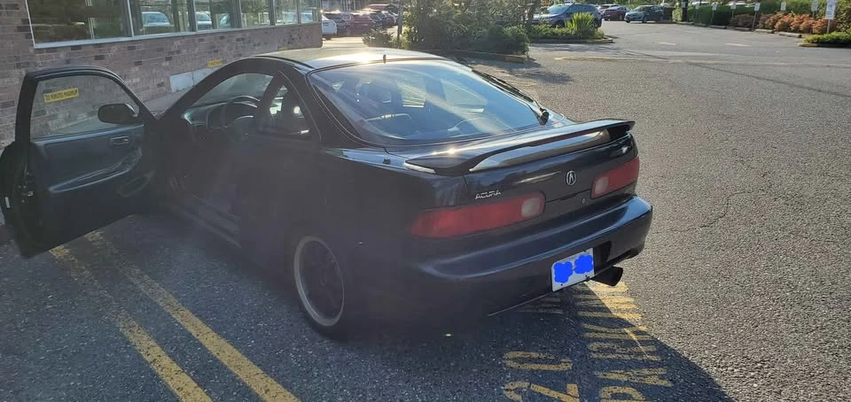 1999 Acura Integra 3rd Gen - Image 2 of 9