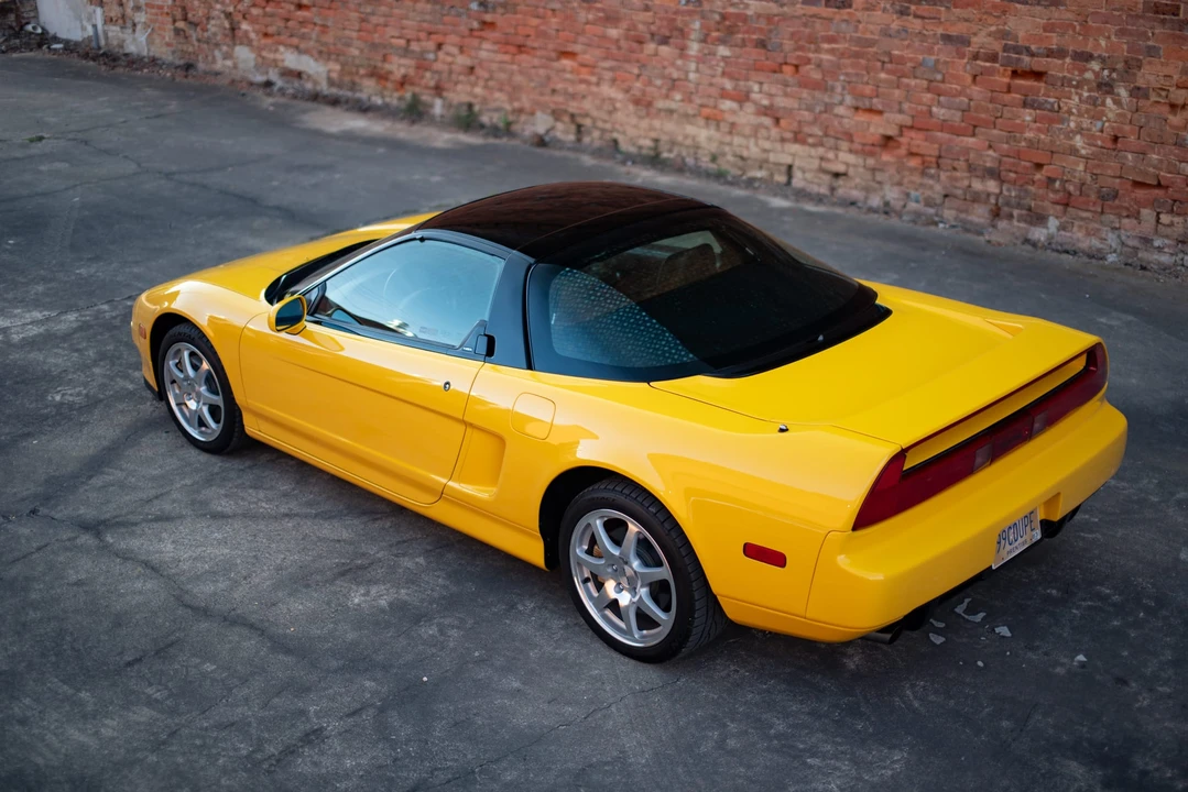 1999 Acura NA2 NSX - Image 13 of 31