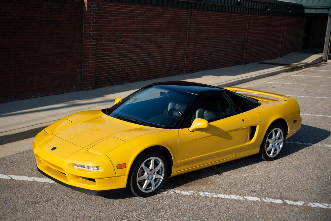 1999 Acura NA2 NSX - Image 11 of 31