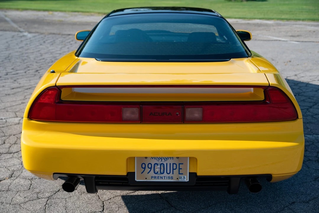 1999 Acura NA2 NSX - Image 16 of 31