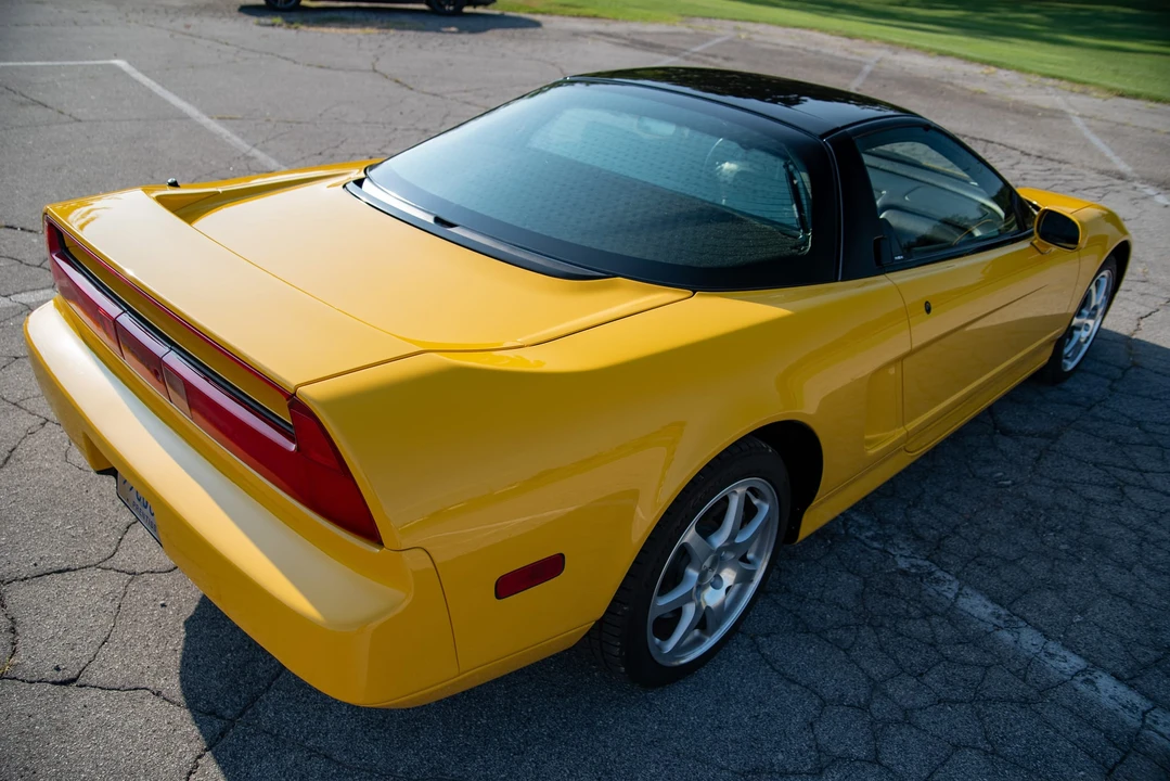 1999 Acura NA2 NSX - Image 23 of 31