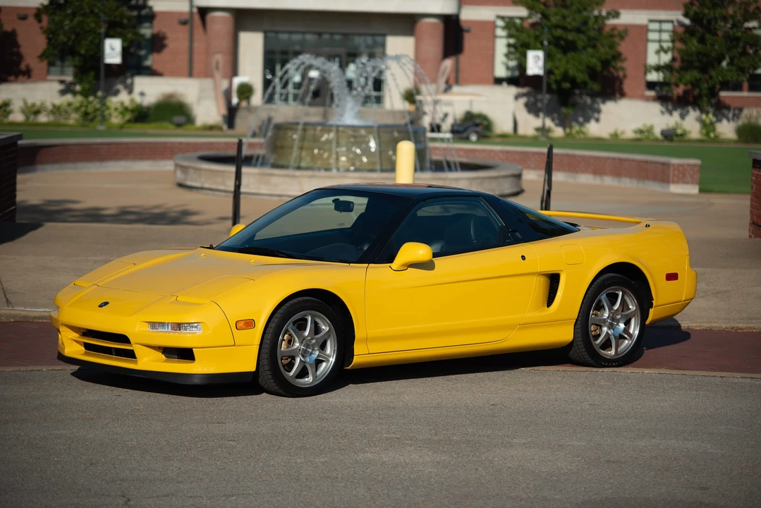 1999 Acura NA2 NSX - Image 10 of 31