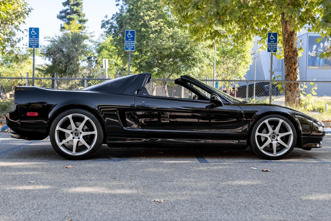 1999 Acura NA2 NSX - Image 15 of 31