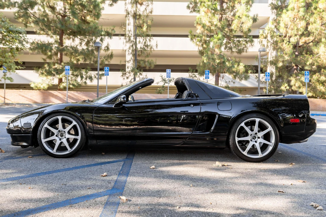 1999 Acura NA2 NSX - Image 3 of 31