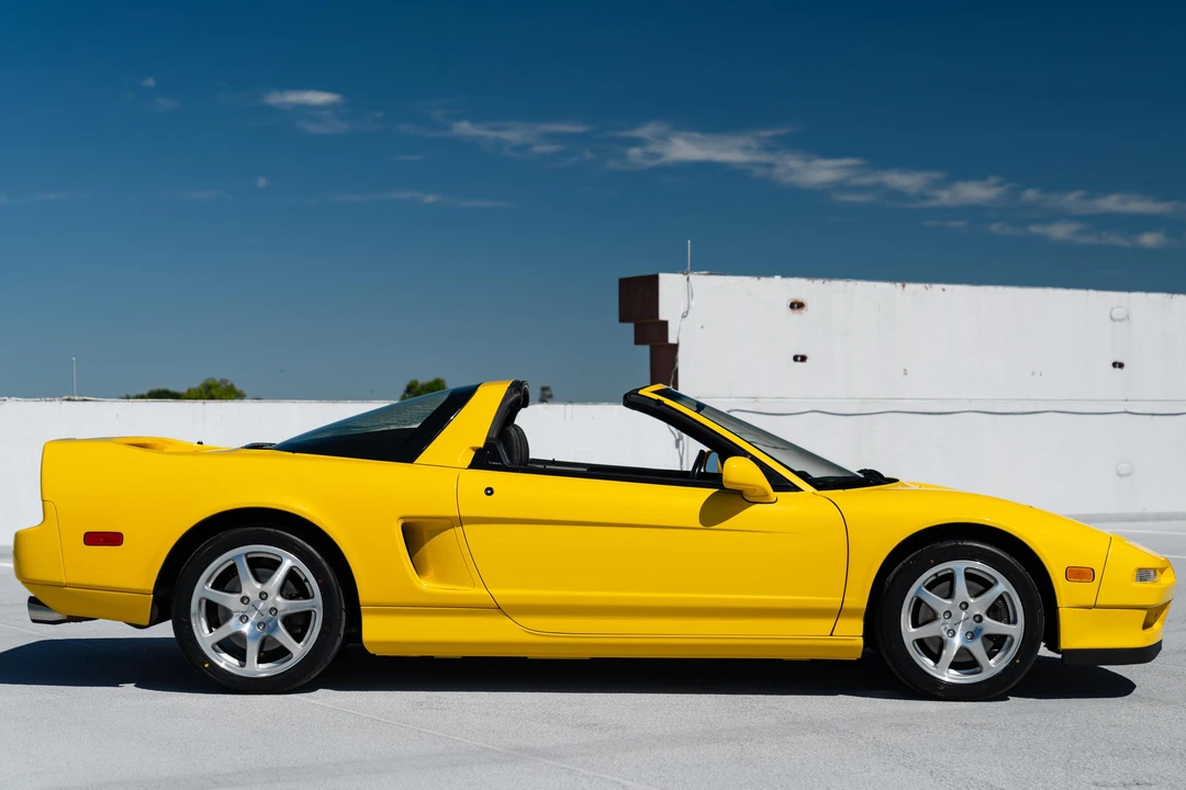 1999 Acura NA2 NSX - Image 3 of 31
