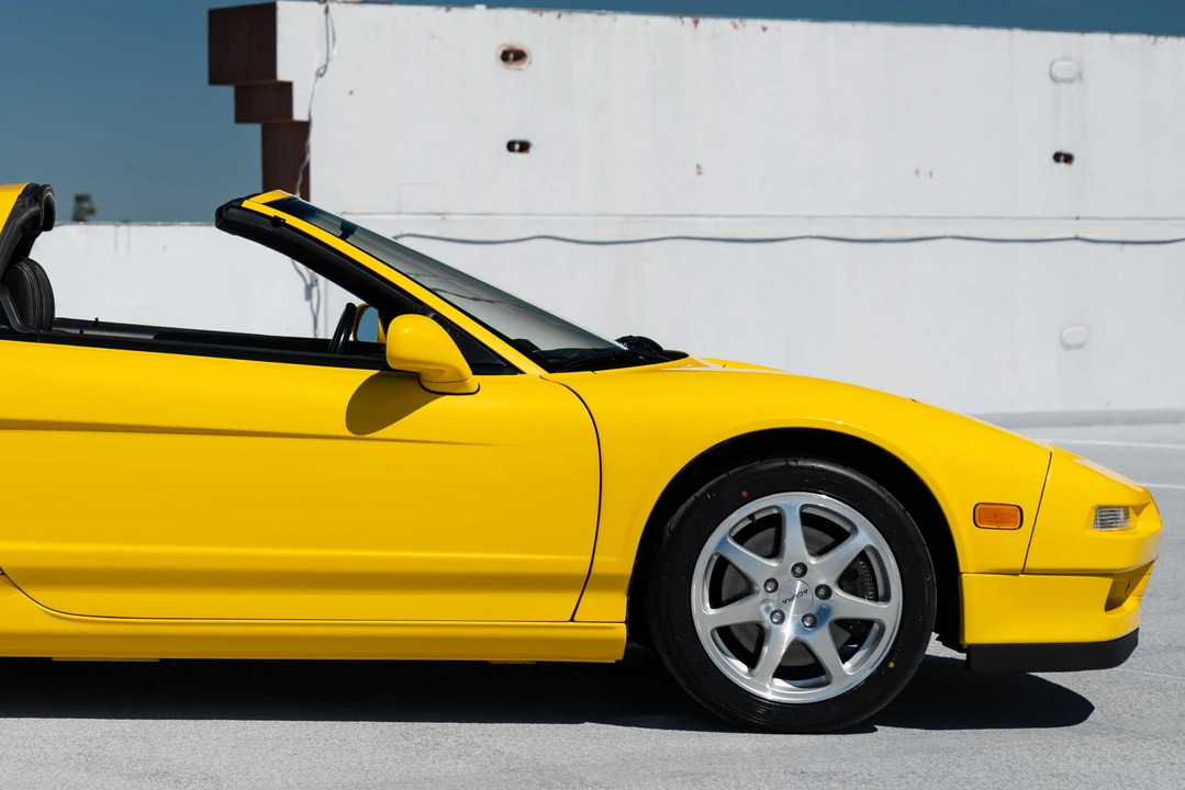 1999 Acura NA2 NSX - Image 28 of 31