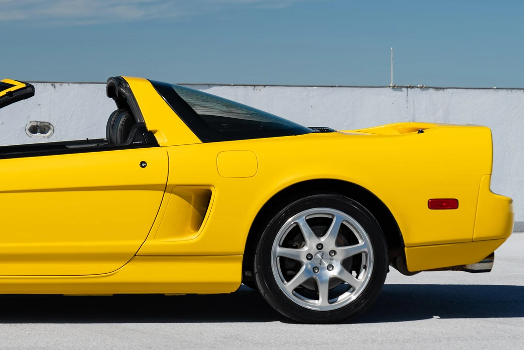 1999 Acura NA2 NSX - Image 22 of 31