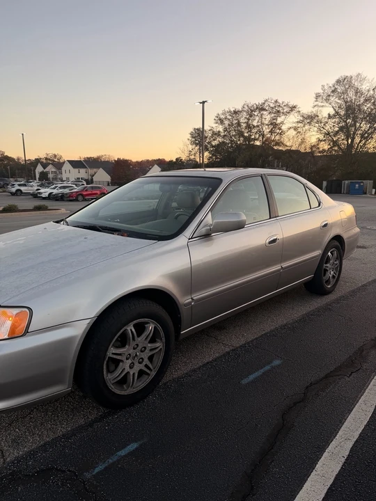 1999 Acura TL 2nd Gen - Image 2 of 10
