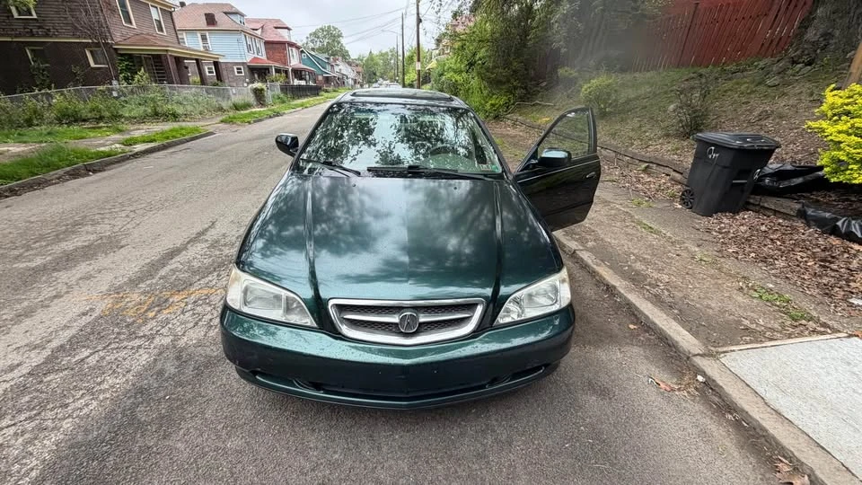 1999 Acura TL 2nd Gen - Image 2 of 10