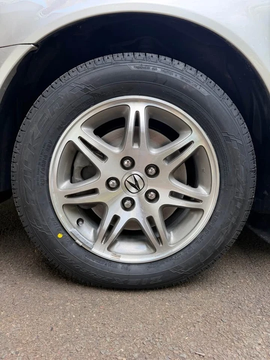 1999 Acura TL 2nd Gen - Image 16 of 21