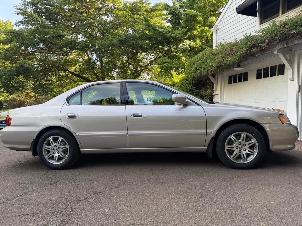 1999 Acura TL 2nd Gen - Image 2 of 21