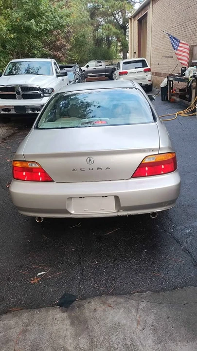 1999 Acura TL 2nd Gen - Image 2 of 4