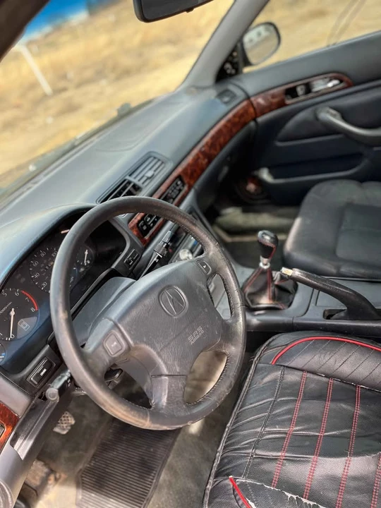 1999 Acura CL 1st Gen - Image 7 of 13