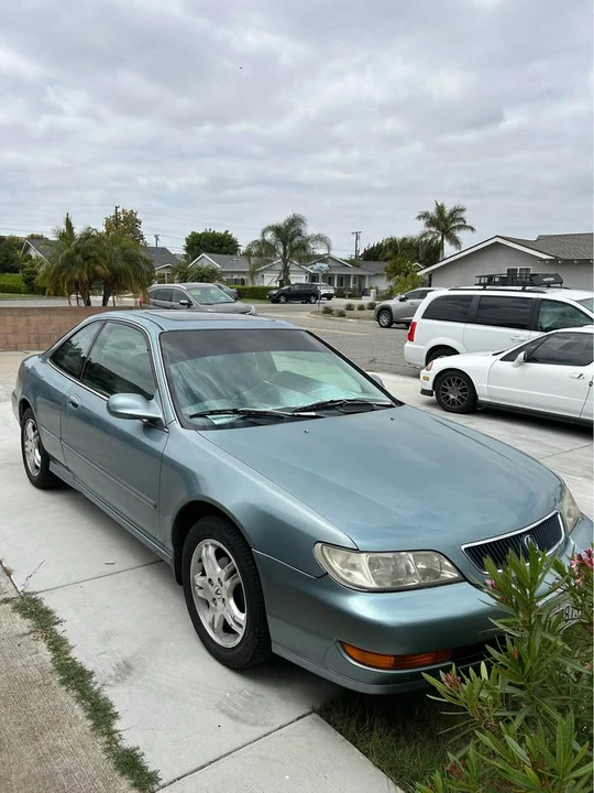 1999 Acura CL 1st Gen - Image 2 of 11