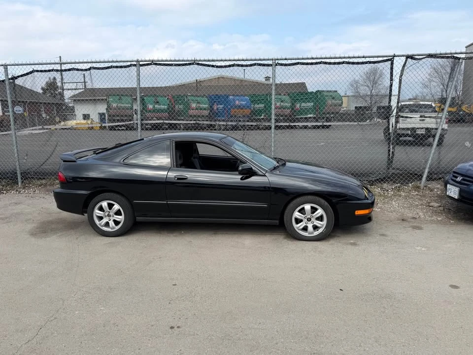 1999 Acura Integra 3rd Gen - Image 5 of 12